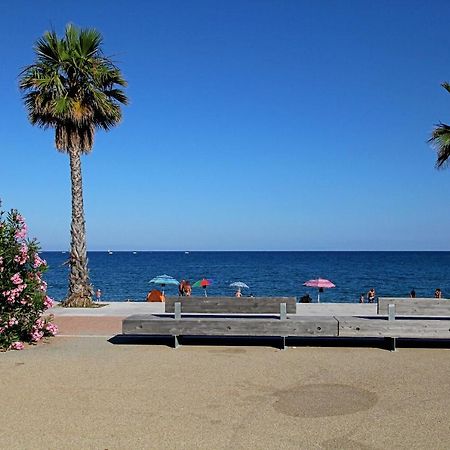 Stella Marina Apartment Savona Bagian luar foto