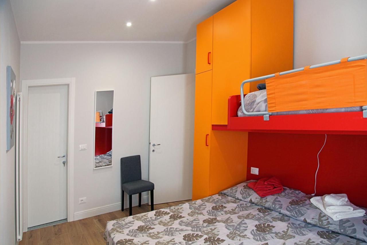 Stella Marina Apartment Savona Bagian luar foto